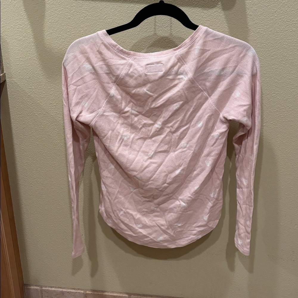 Lucky Brand Light Pink Long Sleeve Tee Shirt white hearts all over it - Picture 8 of 11